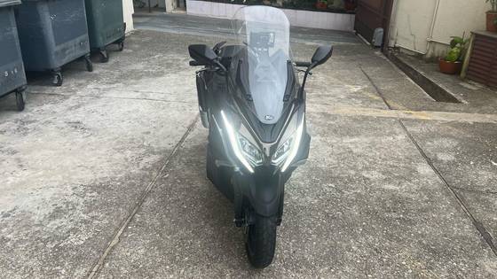 KYMCO AK 550i 